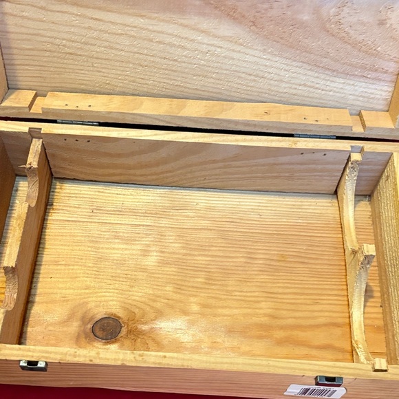 Wooden Accessory Box - Picture 3 of 7